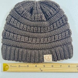 CC Kids Beanie Hat Brown Ribbed Knit Acrylic C.C. Exclusives Toddler Winter Warm